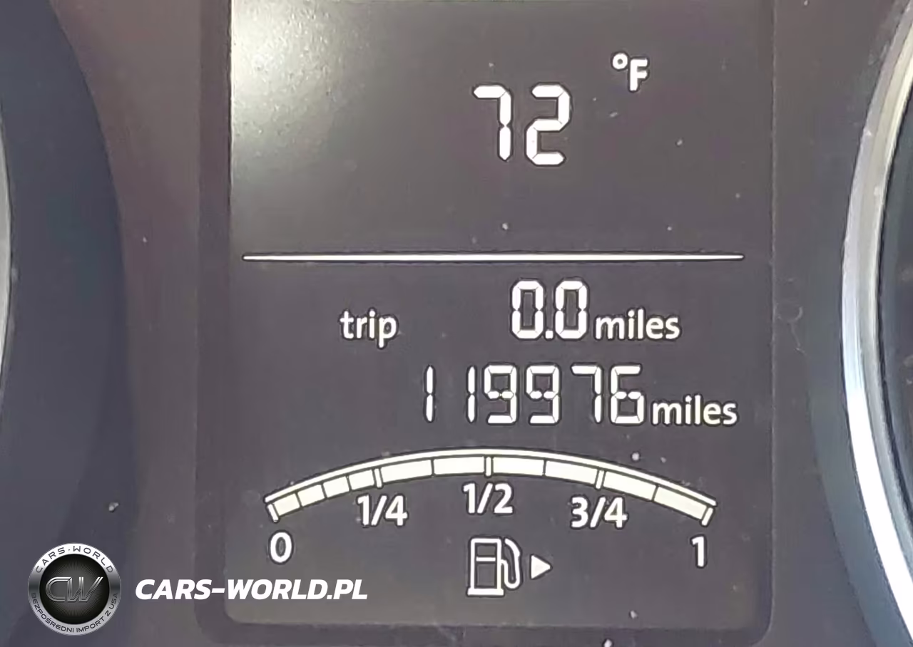 2017 Volkswagen Jetta 1.8T Sport VIN:3VWD17AJ3HM301785 - 15