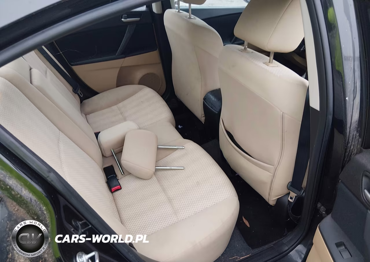 2010 Mazda Mazda3 I Touring VIN:JM1BL1SF8A1261802 - 8