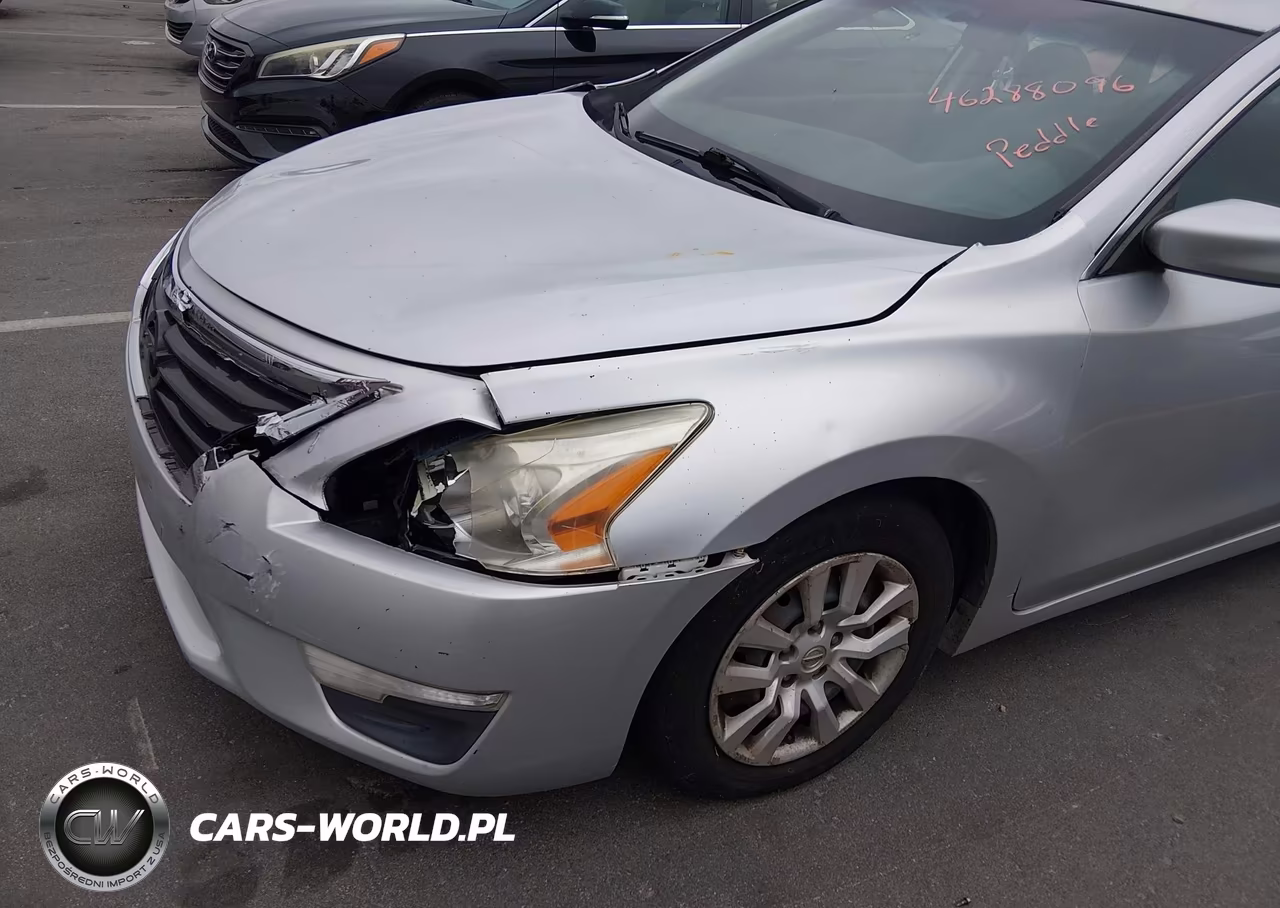 2015 Nissan Altima 2.5 S VIN:1N4AL3AP3FN372121 - 12
