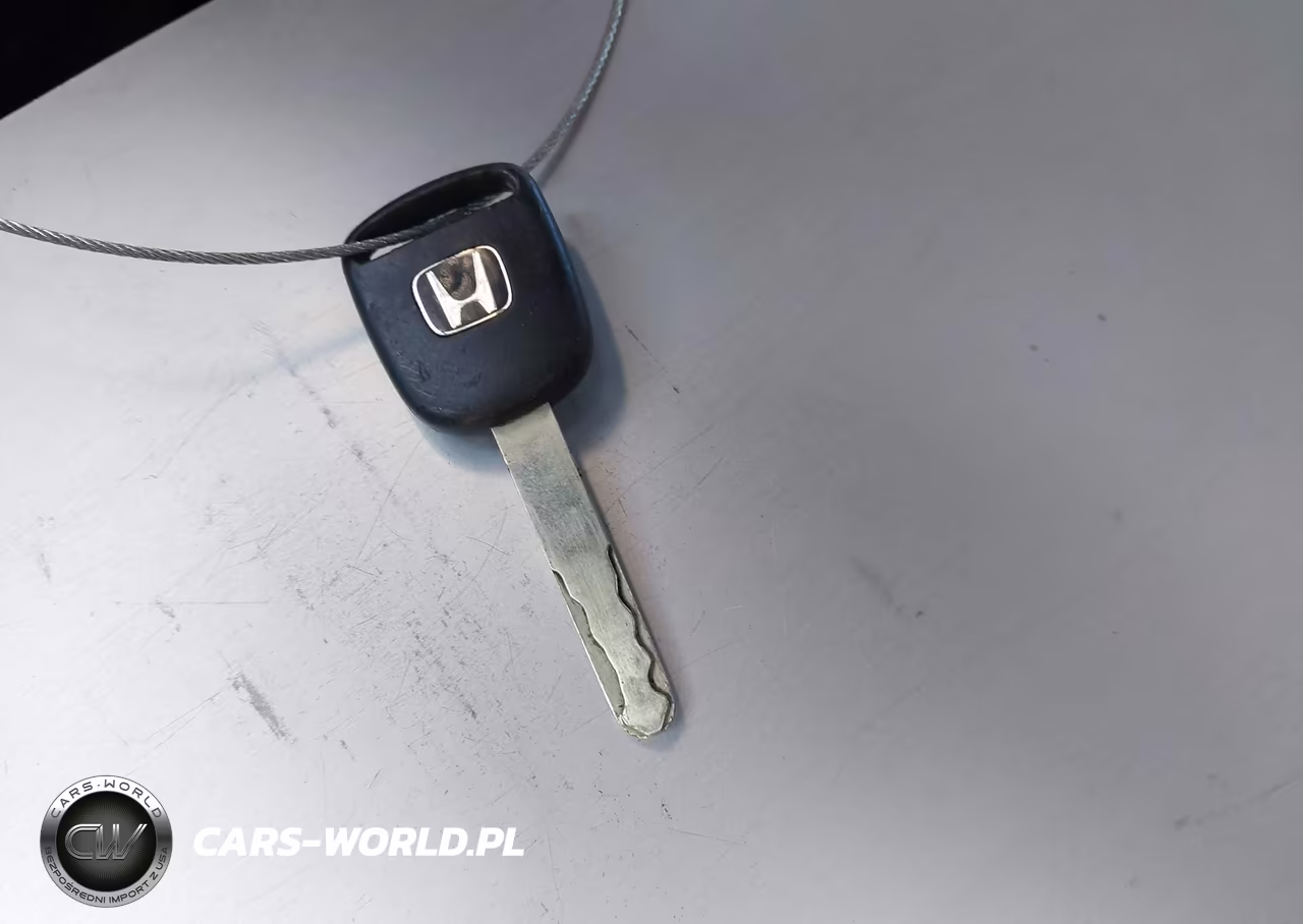 2010 Honda Odyssey Touring VIN:5FNRL3H98AB049680 - 11
