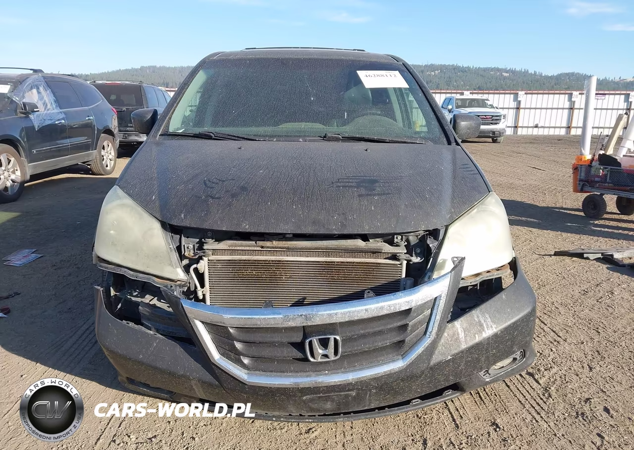 2010 Honda Odyssey Touring VIN:5FNRL3H98AB049680 - 13