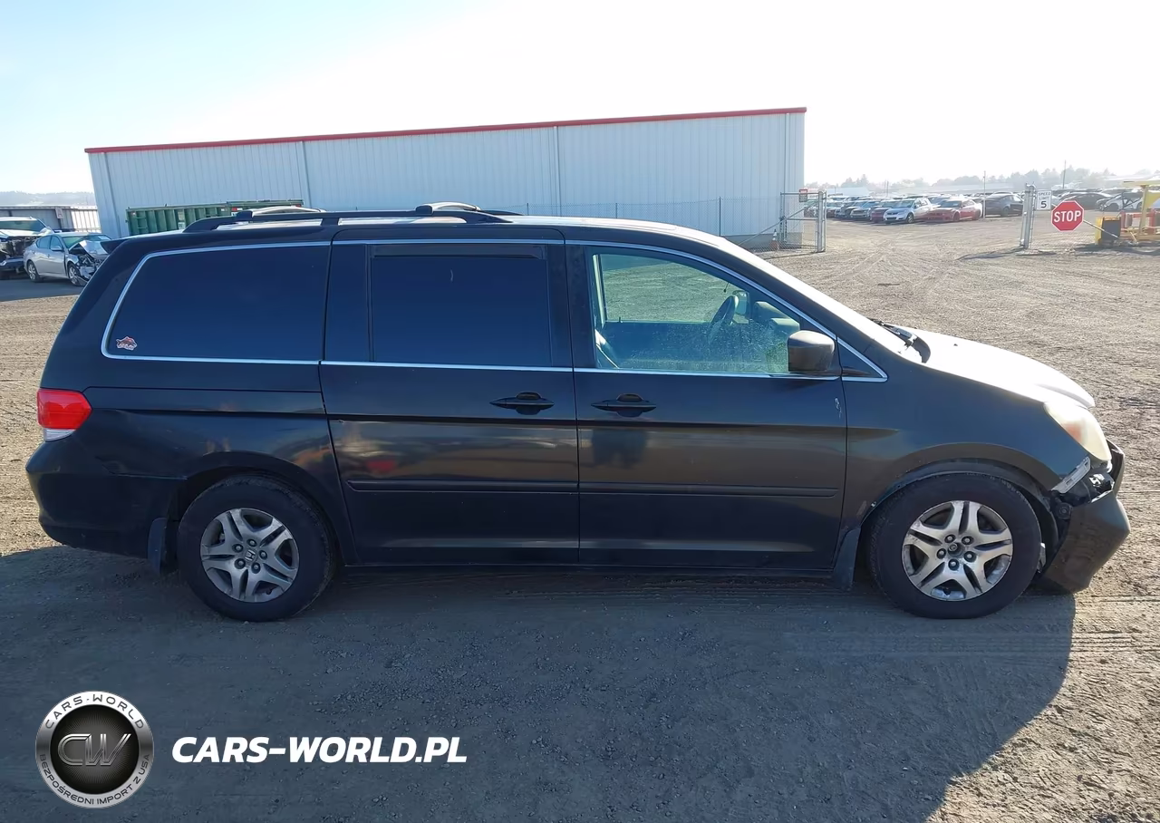 2010 Honda Odyssey Touring VIN:5FNRL3H98AB049680 - 14