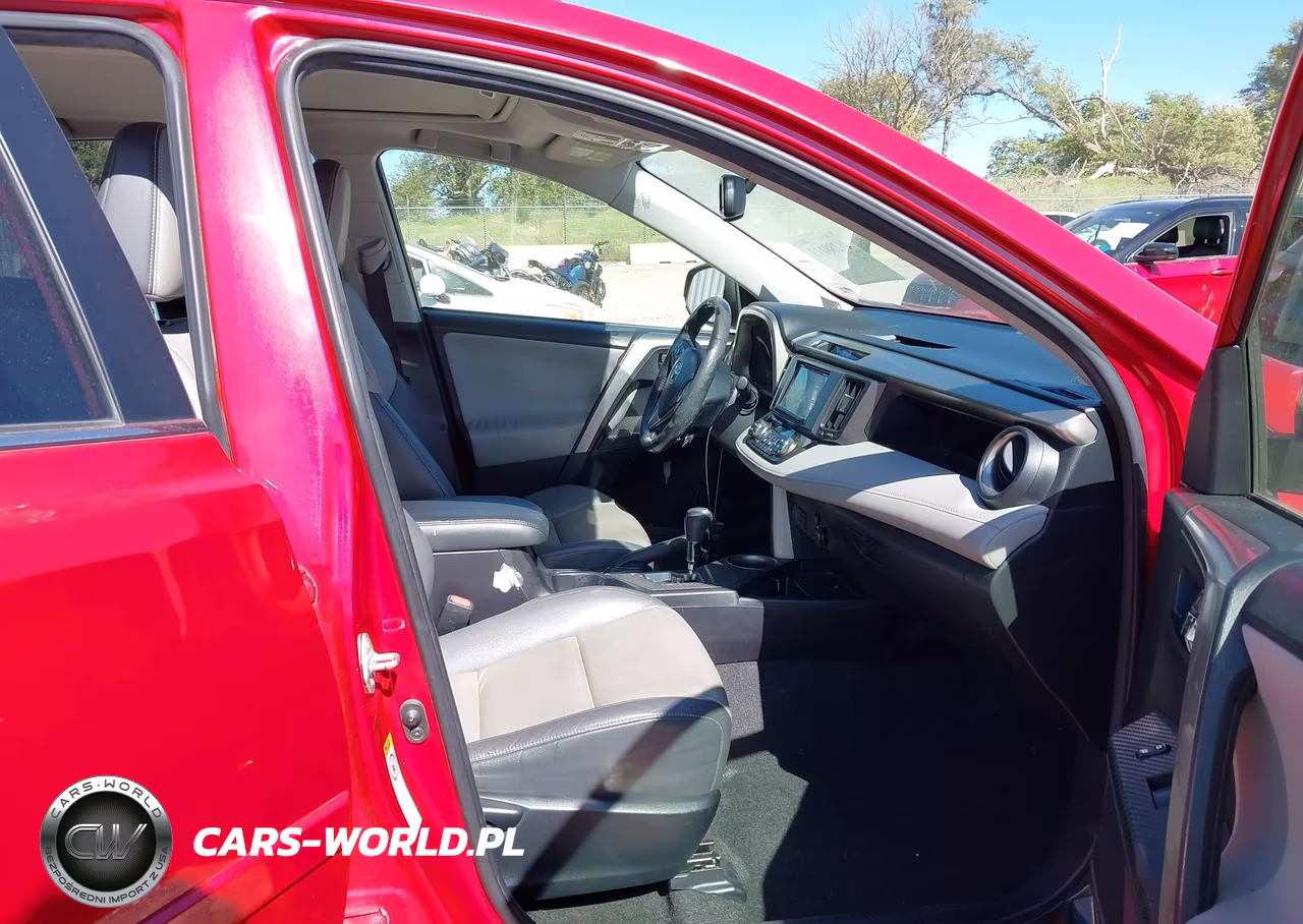 2015 Toyota Rav4 Limited VIN:JTMDFREV3FD130655 - 5