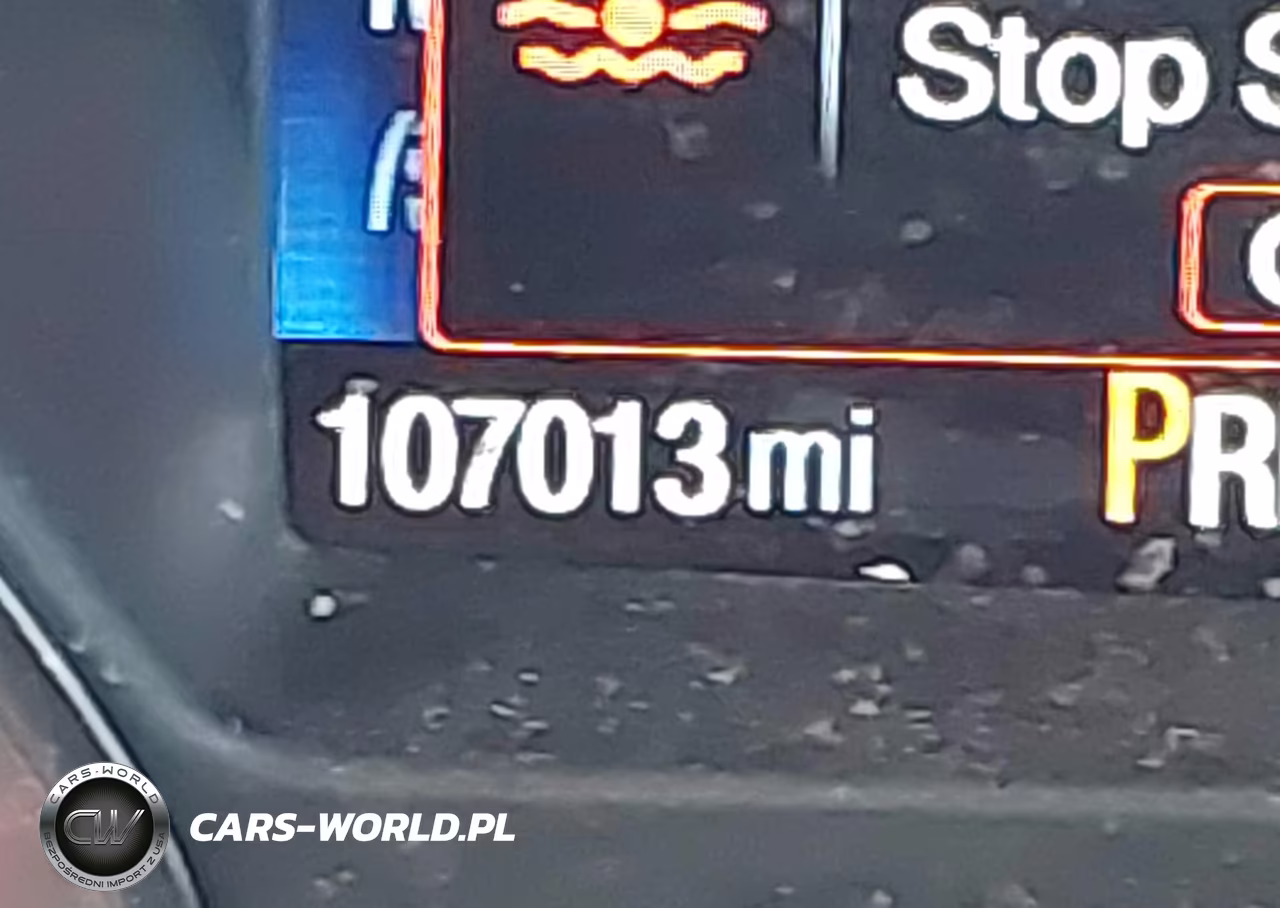 2018 Ford Escape Titanium VIN:1FMCU0J91JUD26331 - 15