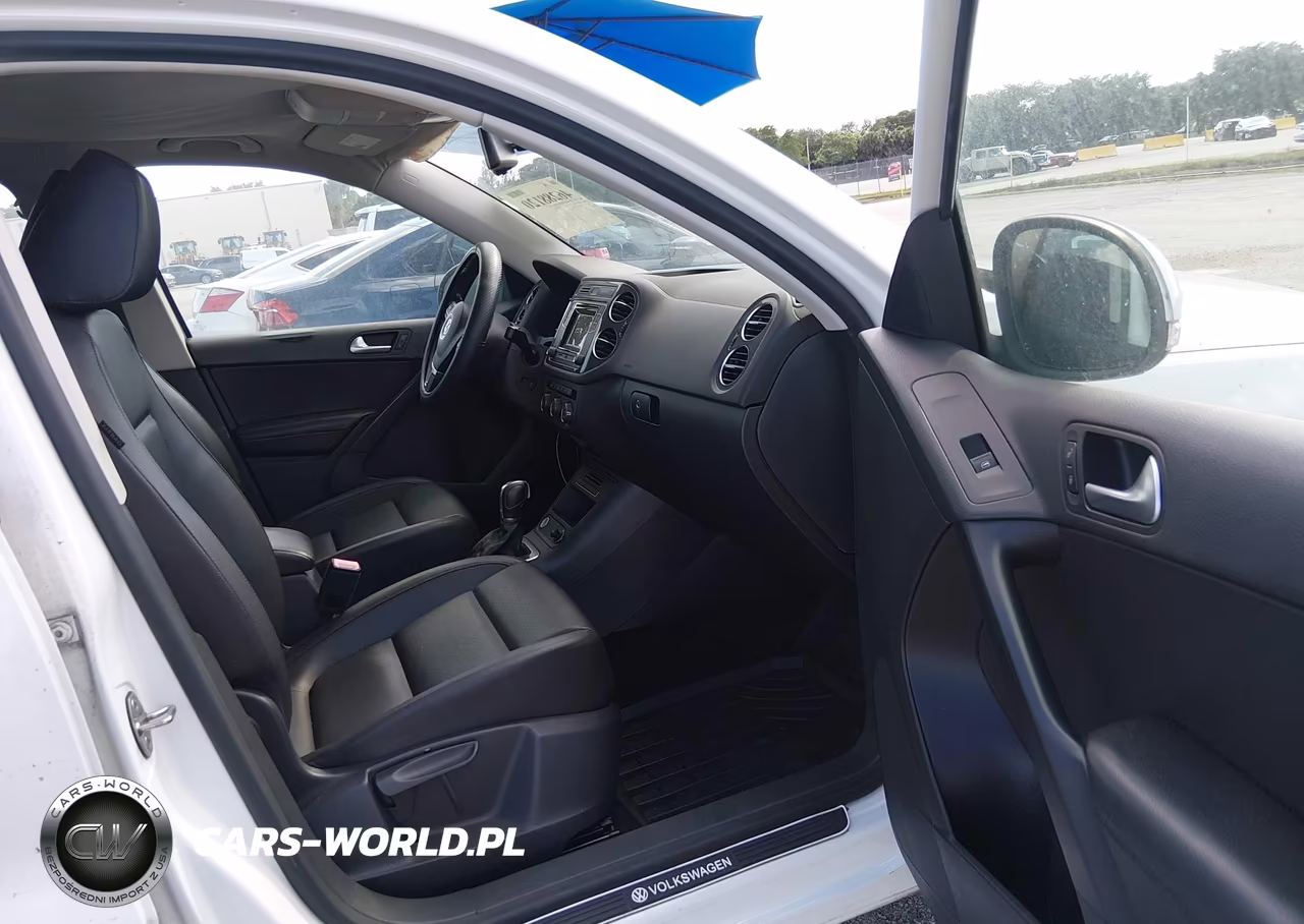 2016 Volkswagen Tiguan R-Line-S-Se-Sel VIN:WVGAV7AX0GW536394 - 5