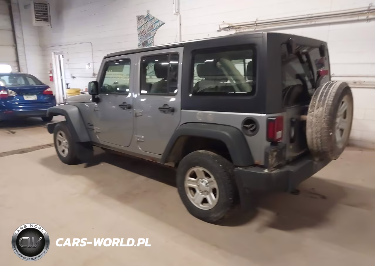 2018 Jeep Wrangler Jk Unlimited Sport Rhd 4X4 VIN:1C4BJWKGXJL832867 - 3