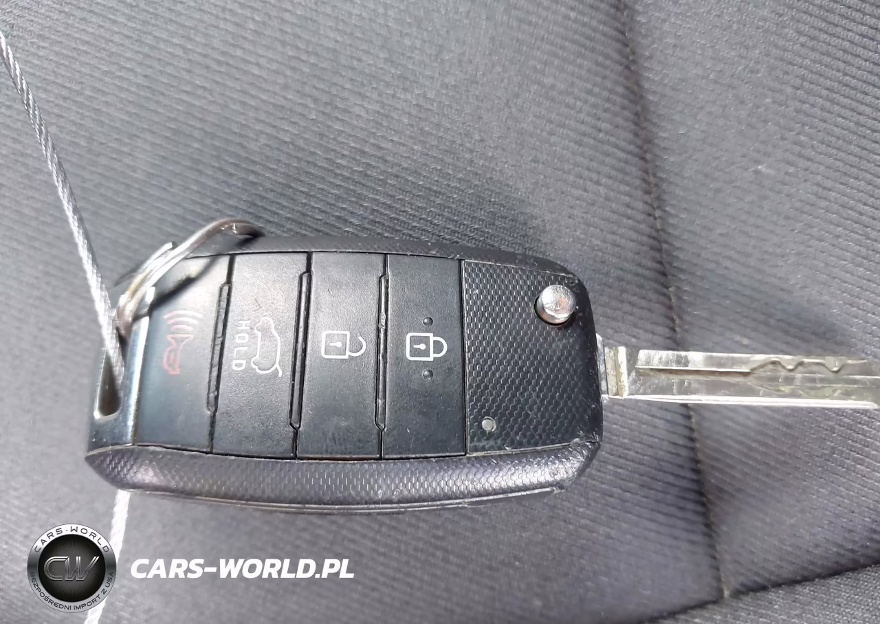 2018 Kia Soul + VIN:KNDJP3A50J7551954 - 11