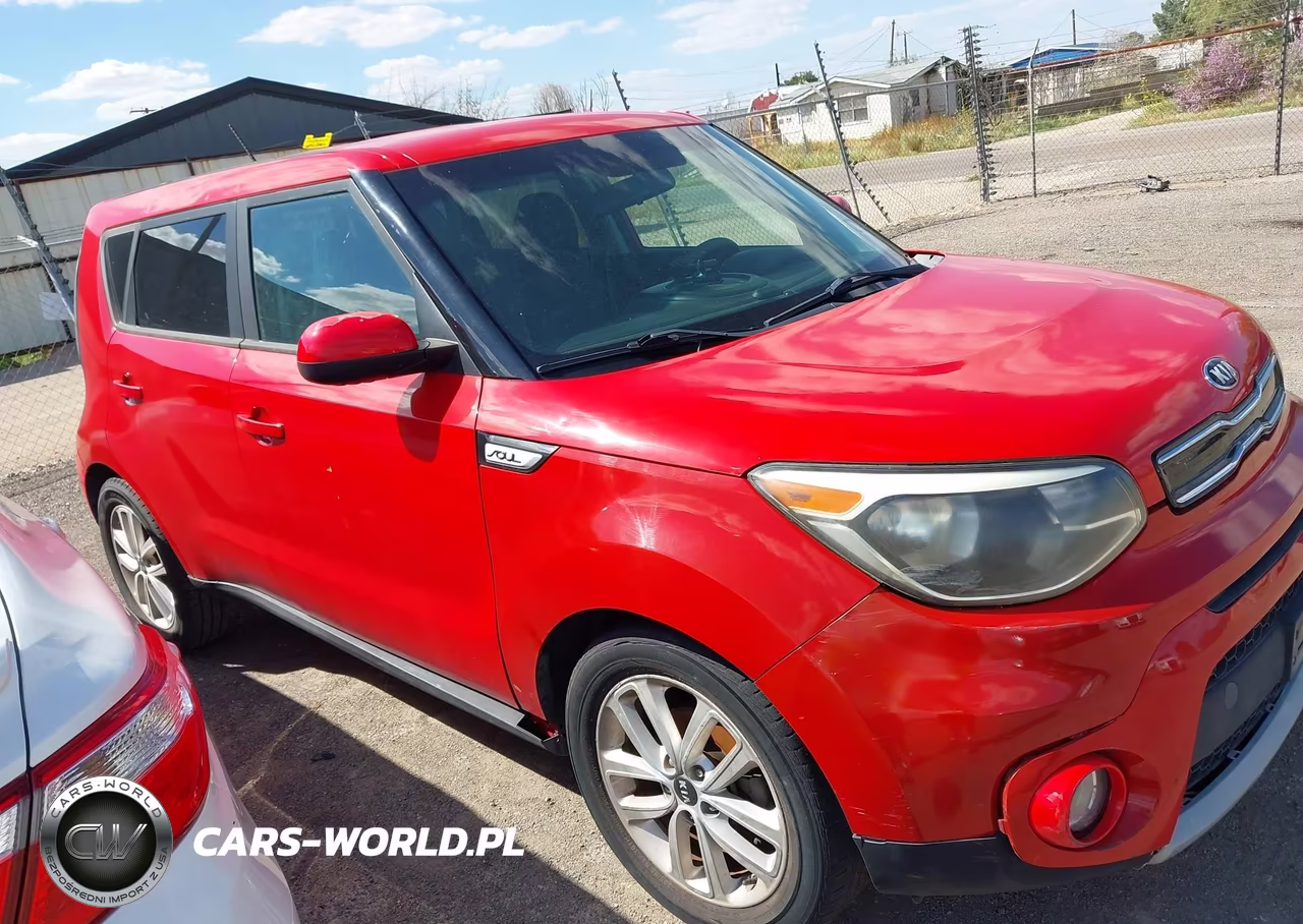 2018 Kia Soul + VIN:KNDJP3A50J7551954 - 13