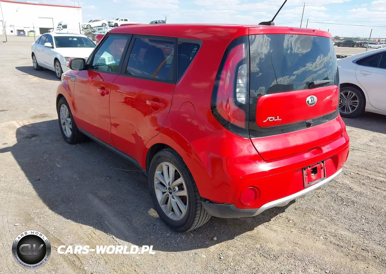 2018 Kia Soul + VIN:KNDJP3A50J7551954 - 3