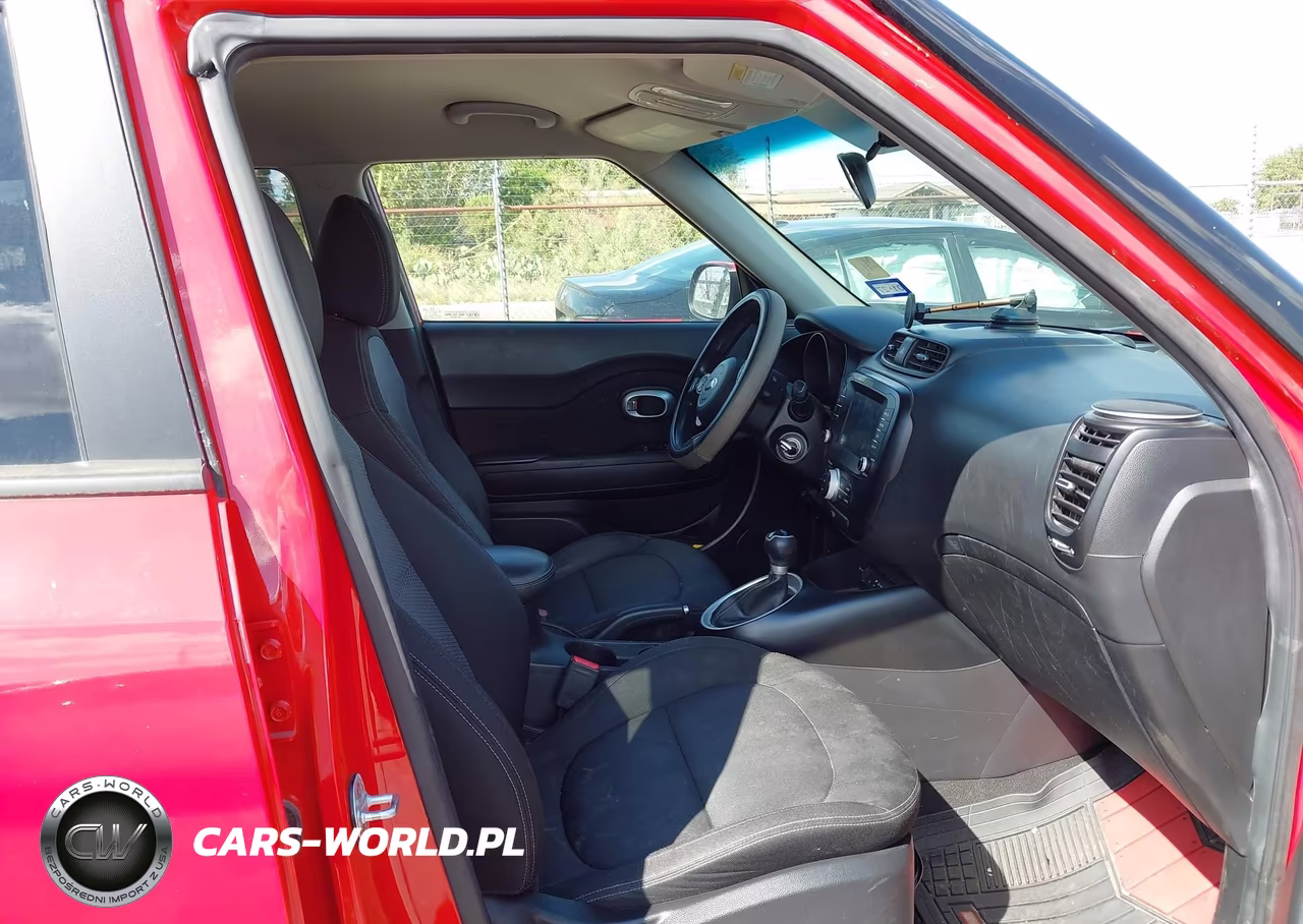 2018 Kia Soul + VIN:KNDJP3A50J7551954 - 5