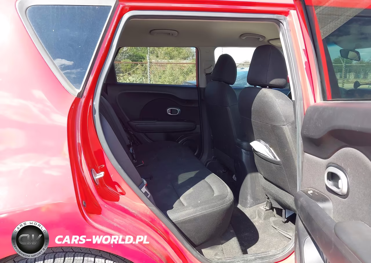 2018 Kia Soul + VIN:KNDJP3A50J7551954 - 8