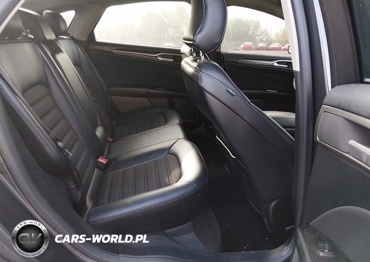 2017 Ford Fusion Se VIN:3FA6P0T94HR303669 - 8