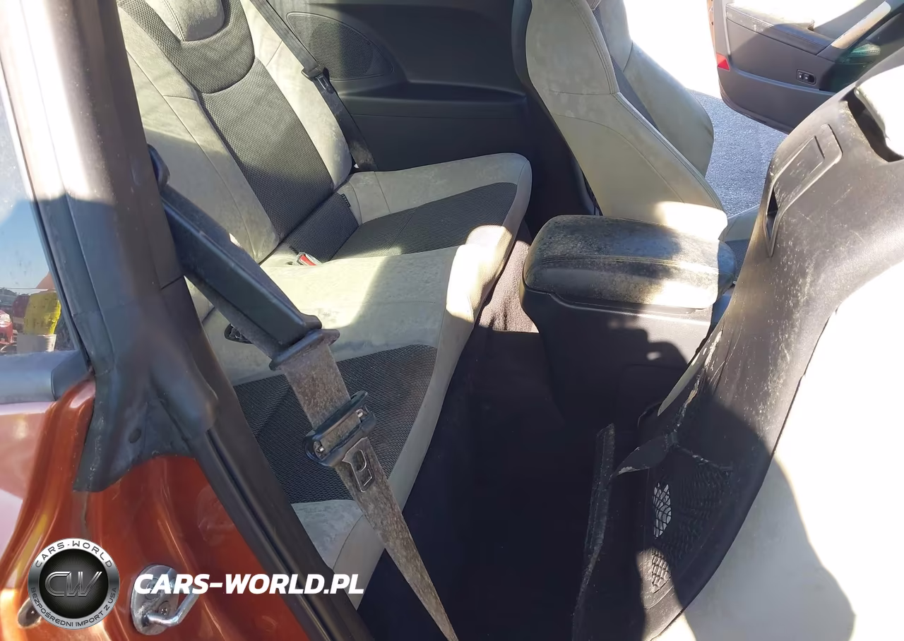 2013 Hyundai Genesis 2.0T Premium VIN:KMHHT6KD0DU095229 - 8