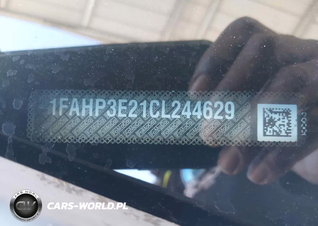 2012 Ford Focus S VIN:1FAHP3E21CL244629 - 9