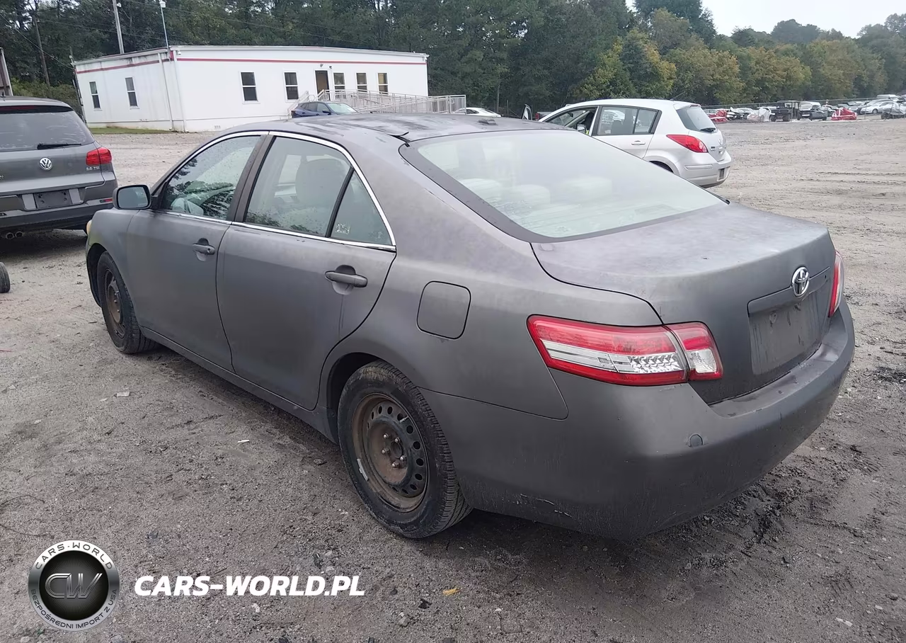 2011 Toyota Camry Le VIN:4T1BF3EK7BU124177 - 3