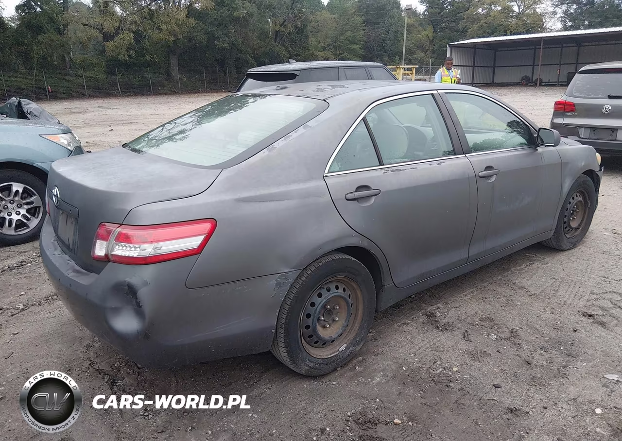 2011 Toyota Camry Le VIN:4T1BF3EK7BU124177 - 4