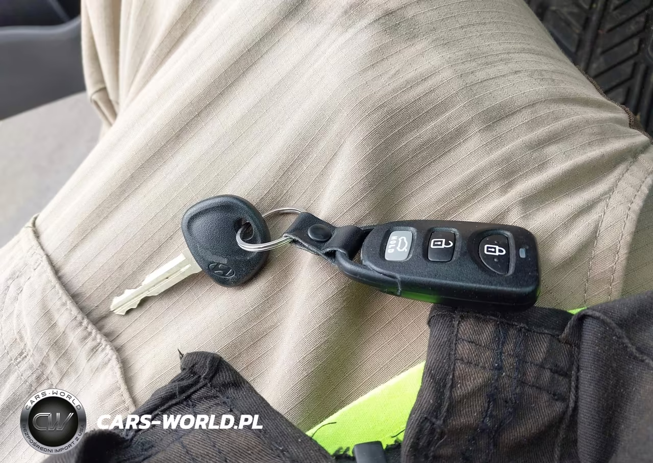 2019 Hyundai Elantra Se VIN:KMHD74LF1KU887071 - 11