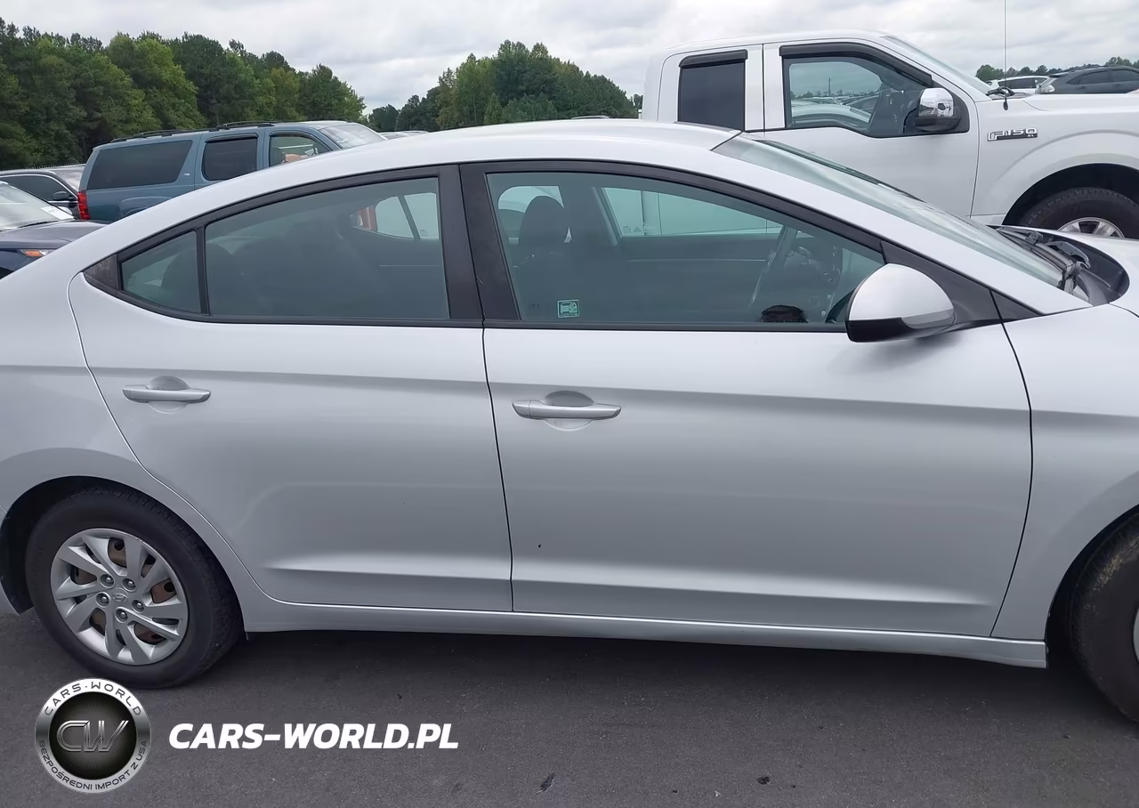 2019 Hyundai Elantra Se VIN:KMHD74LF1KU887071 - 13