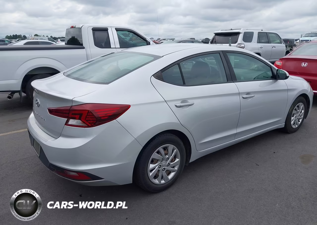 2019 Hyundai Elantra Se VIN:KMHD74LF1KU887071 - 4