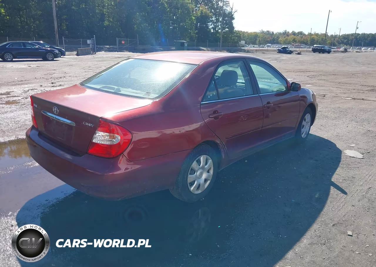 2004 Toyota Camry Le VIN:4T1BE32K54U330155 - 4