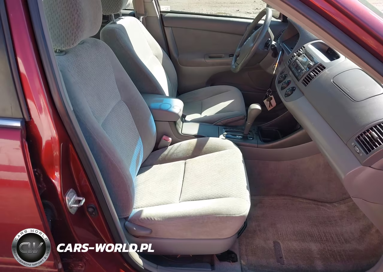 2004 Toyota Camry Le VIN:4T1BE32K54U330155 - 5