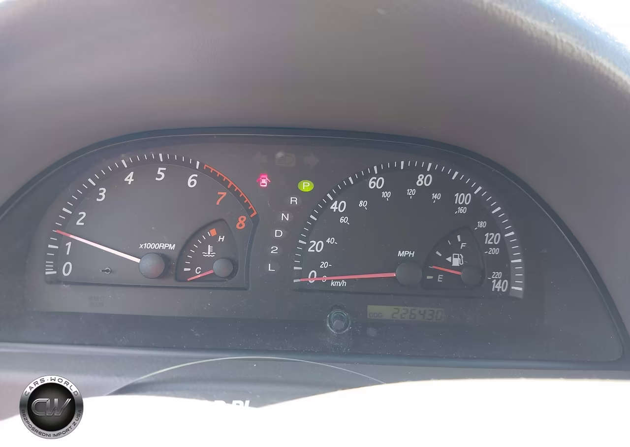 2004 Toyota Camry Le VIN:4T1BE32K54U330155 - 7