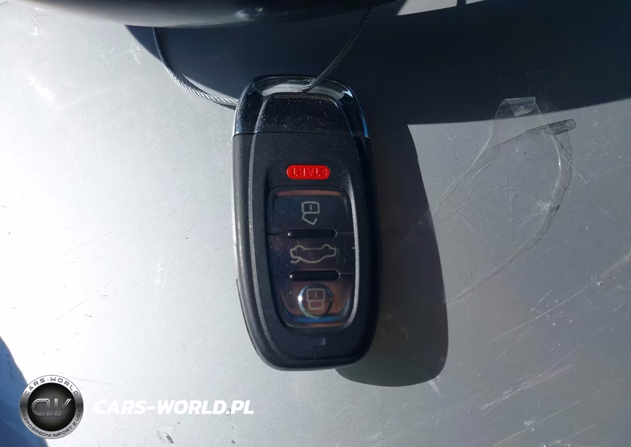 2013 Audi A8 L 3.0T VIN:WAURGAFDXDN000595 - 11