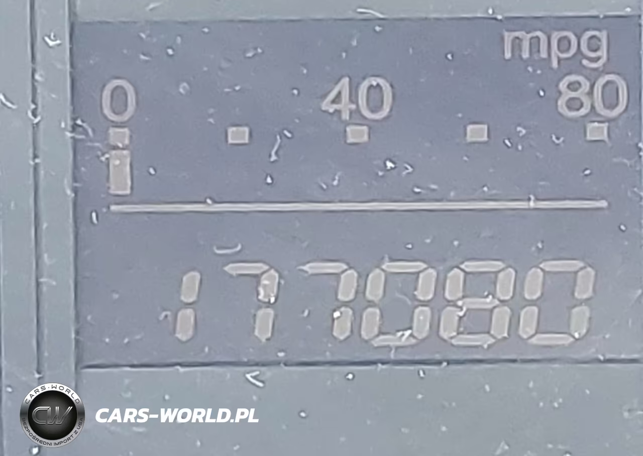 2012 Honda Fit VIN:JHMGE8H33CC025330 - 16