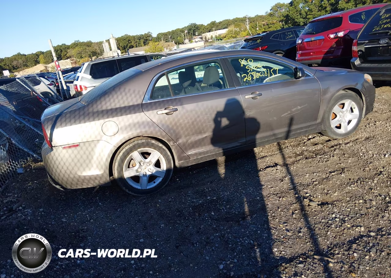 2010 Chevrolet Malibu Ls VIN:1G1ZA5E02AF286497 - 4