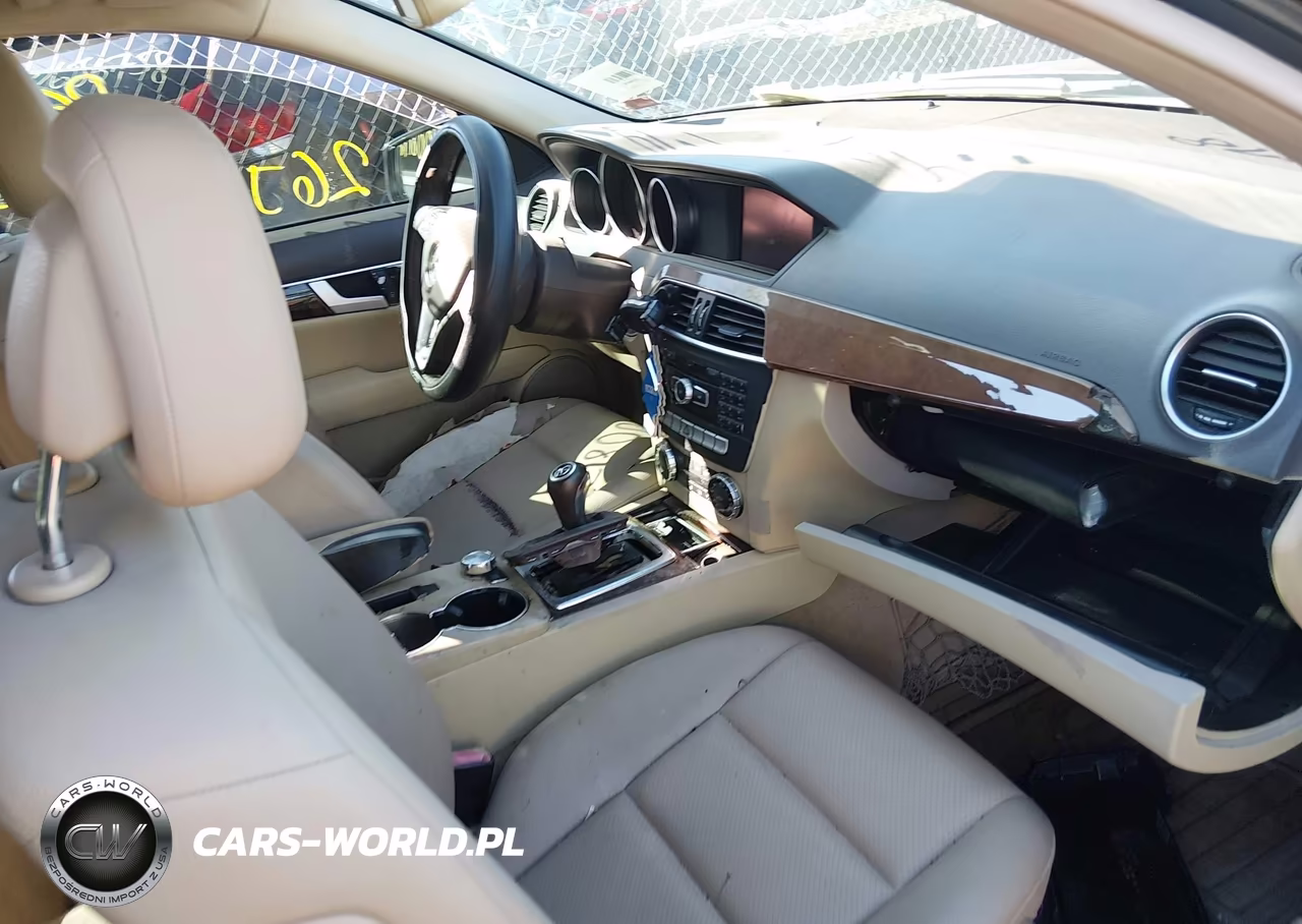 2013 Mercedes-Benz C 250 Sport VIN:WDDGF4HB0DR245494 - 5