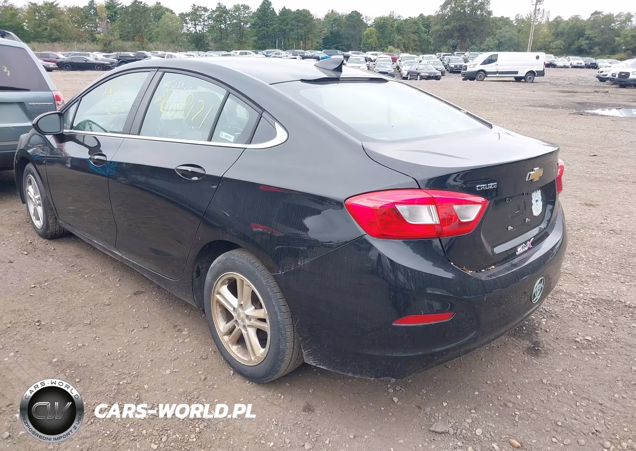 2017 Chevrolet Cruze Lt Auto VIN:1G1BE5SMXH7157425 - 3
