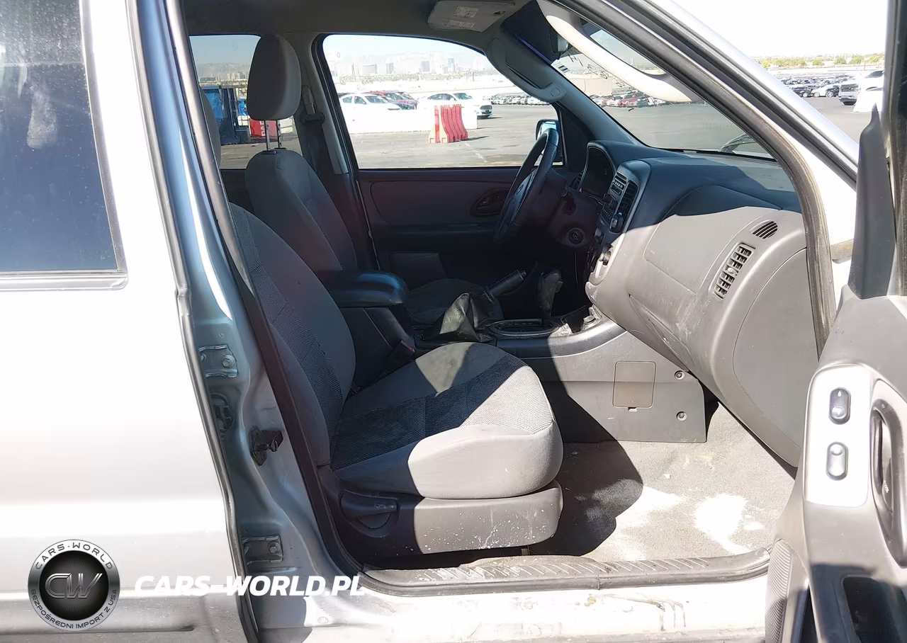 2005 Ford Escape Xlt VIN:1FMYU93165KA60372 - 5