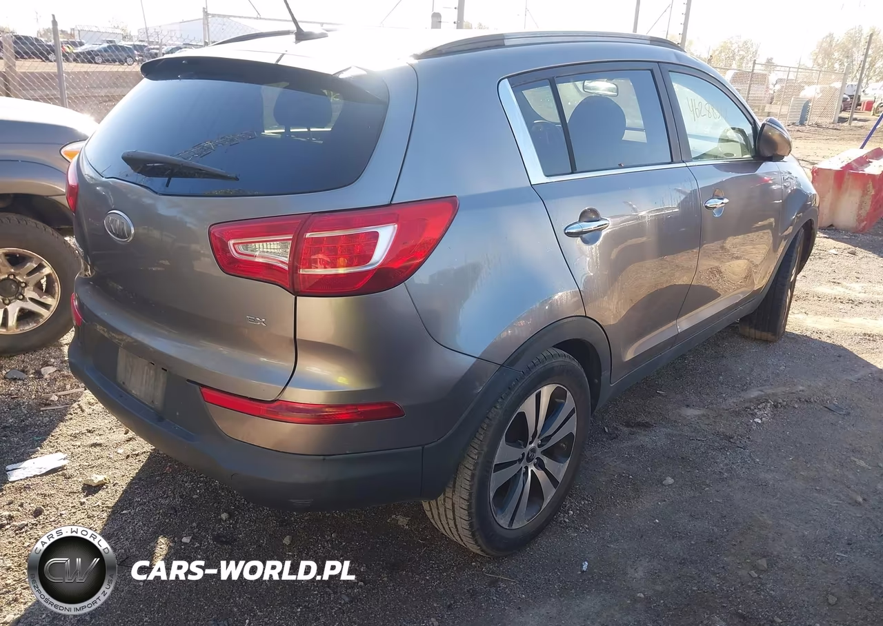2011 Kia Sportage Ex VIN:KNDPCCA23B7084333 - 4