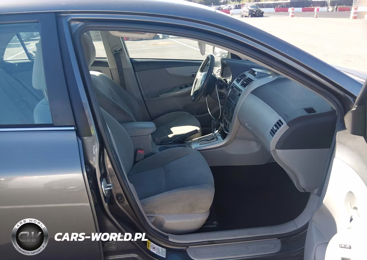 2013 Toyota Corolla Le VIN:5YFBU4EE8DP139409 - 5
