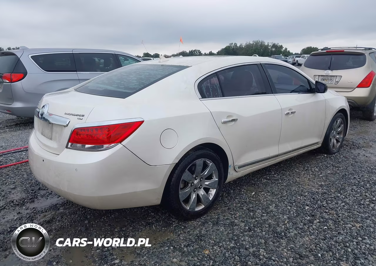 2011 Buick Lacrosse Cxl VIN:1G4GC5GD8BF179637 - 4