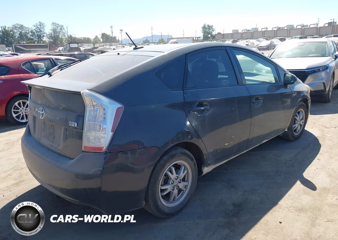 2010 Toyota Prius Ii VIN:JTDKN3DUXA0018208 - 4