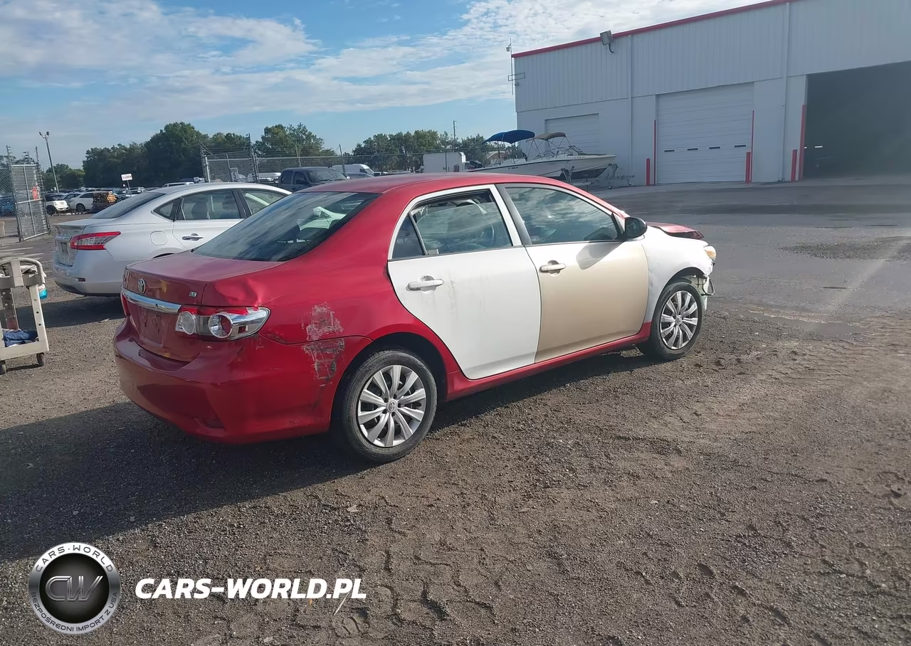 2012 Toyota Corolla Le VIN:2T1BU4EE6CC838875 - 4