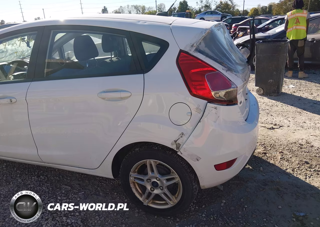 2018 Ford Fiesta Se VIN:3FADP4EJ5JM142533 - 6