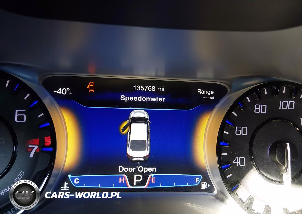 2015 Chrysler 200 S VIN:1C3CCCDG8FN610435 - 16