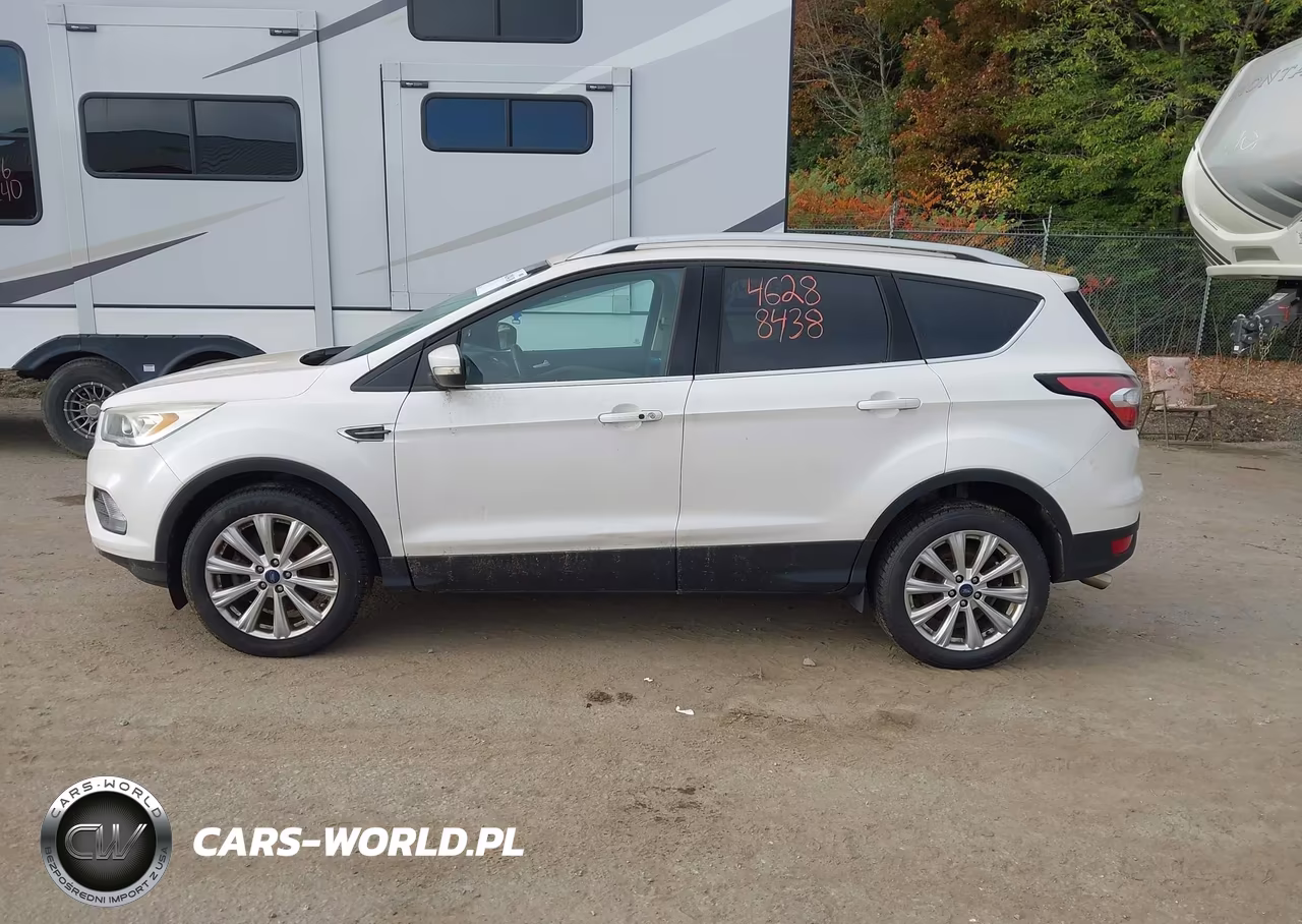 2017 Ford Escape Titanium VIN:1FMCU9JDXHUD01883 - 14
