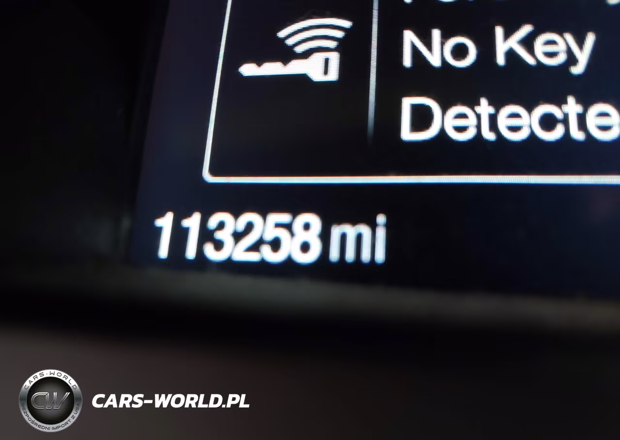 2017 Ford Escape Titanium VIN:1FMCU9JDXHUD01883 - 15