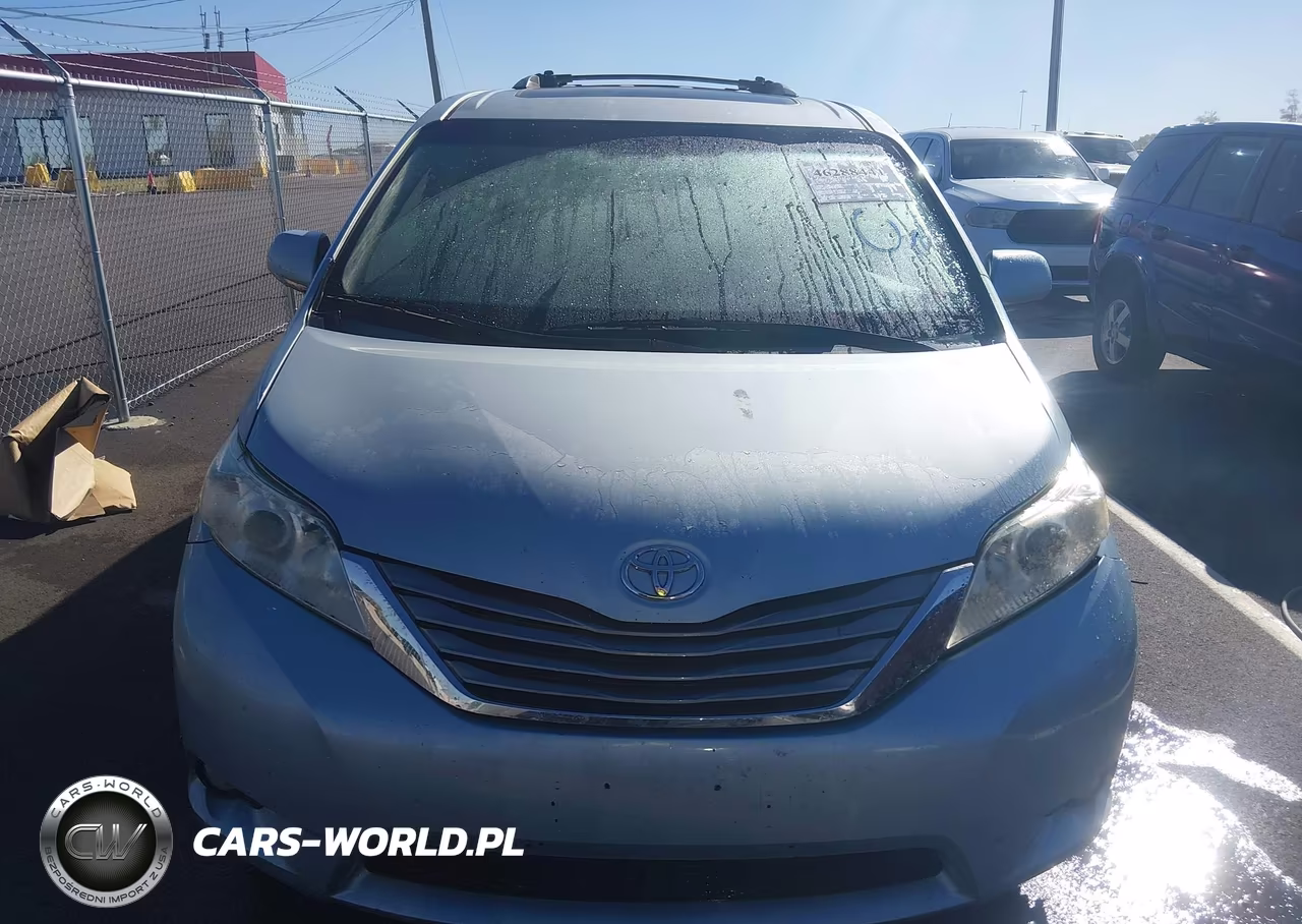 2015 Toyota Sienna Xle 8 Passenger VIN:5TDYK3DC4FS614929 - 12