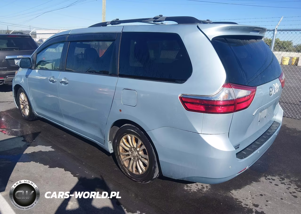 2015 Toyota Sienna Xle 8 Passenger VIN:5TDYK3DC4FS614929 - 3