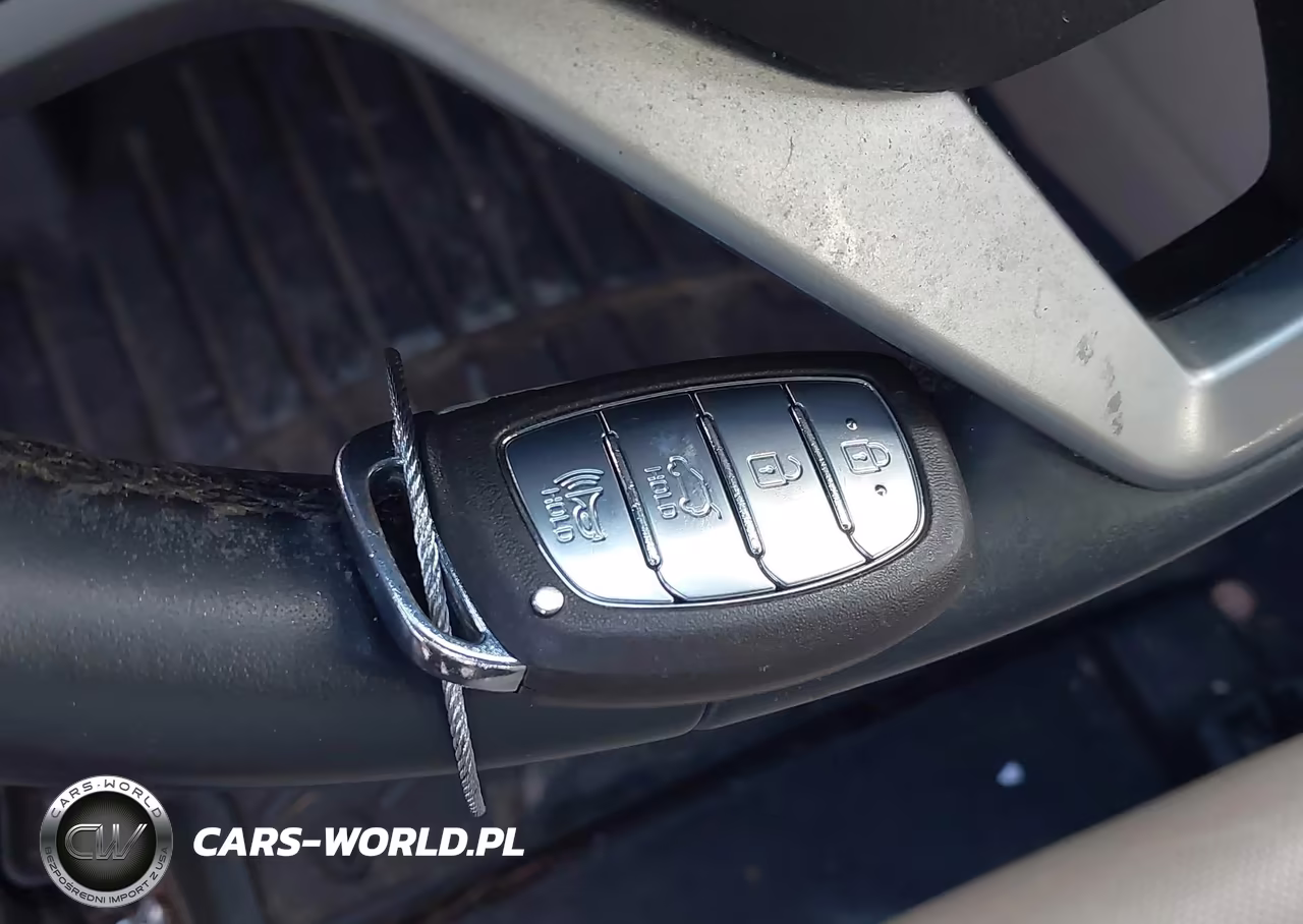 2017 Hyundai Tucson Limited VIN:KM8J3CA28HU511422 - 11