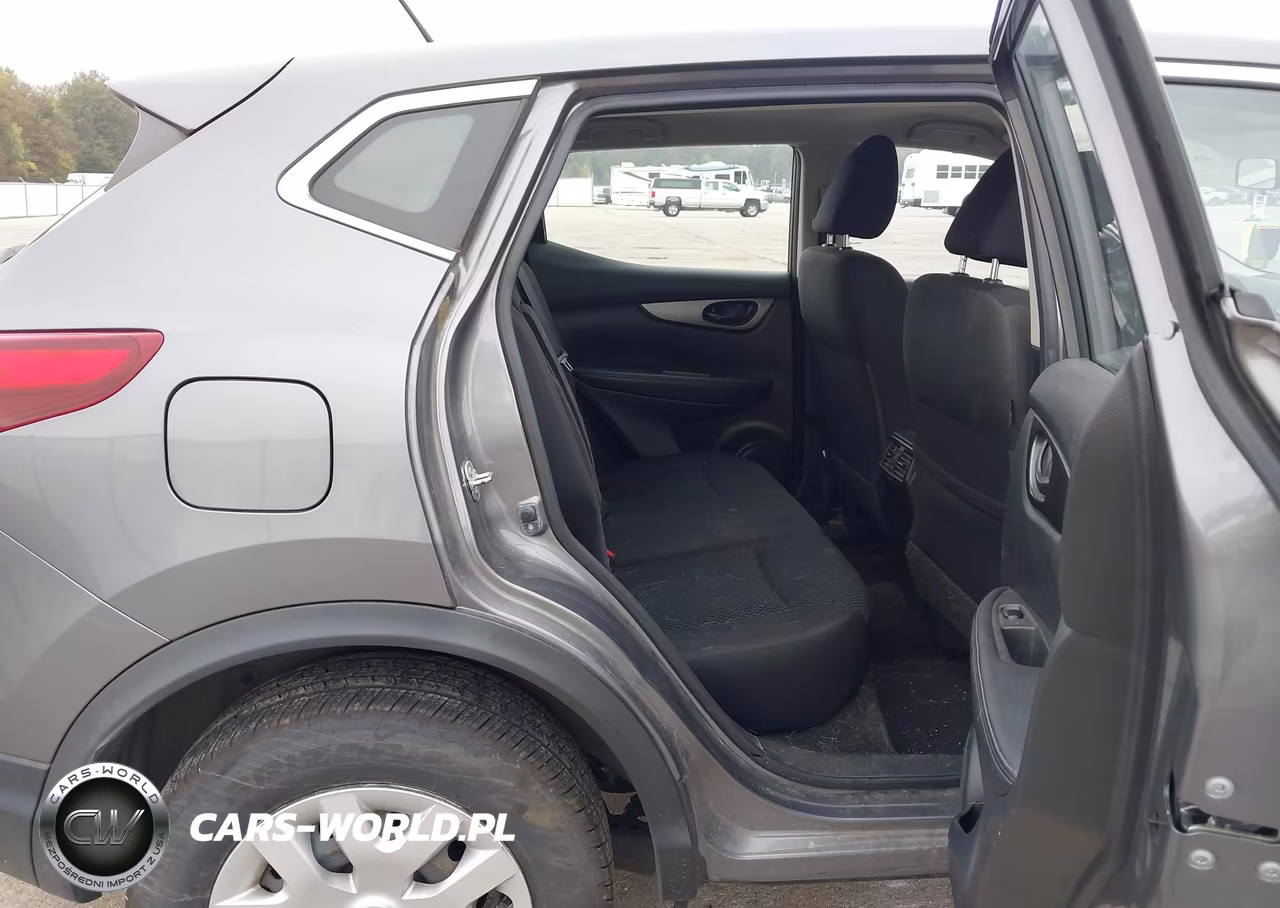 2019 Nissan Rogue Sport S VIN:JN1BJ1CR2KW314709 - 8