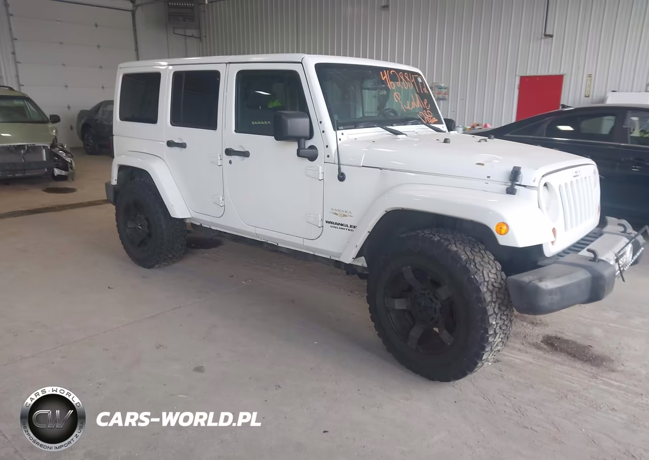 2013 Jeep Wrangler Unlimited Sahara