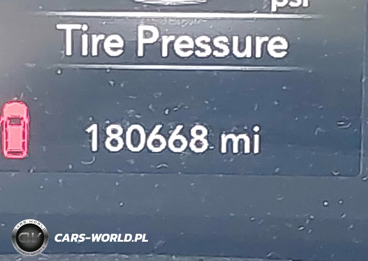 2018 Chrysler Pacifica L VIN:2C4RC1AG9JR274868 - 15