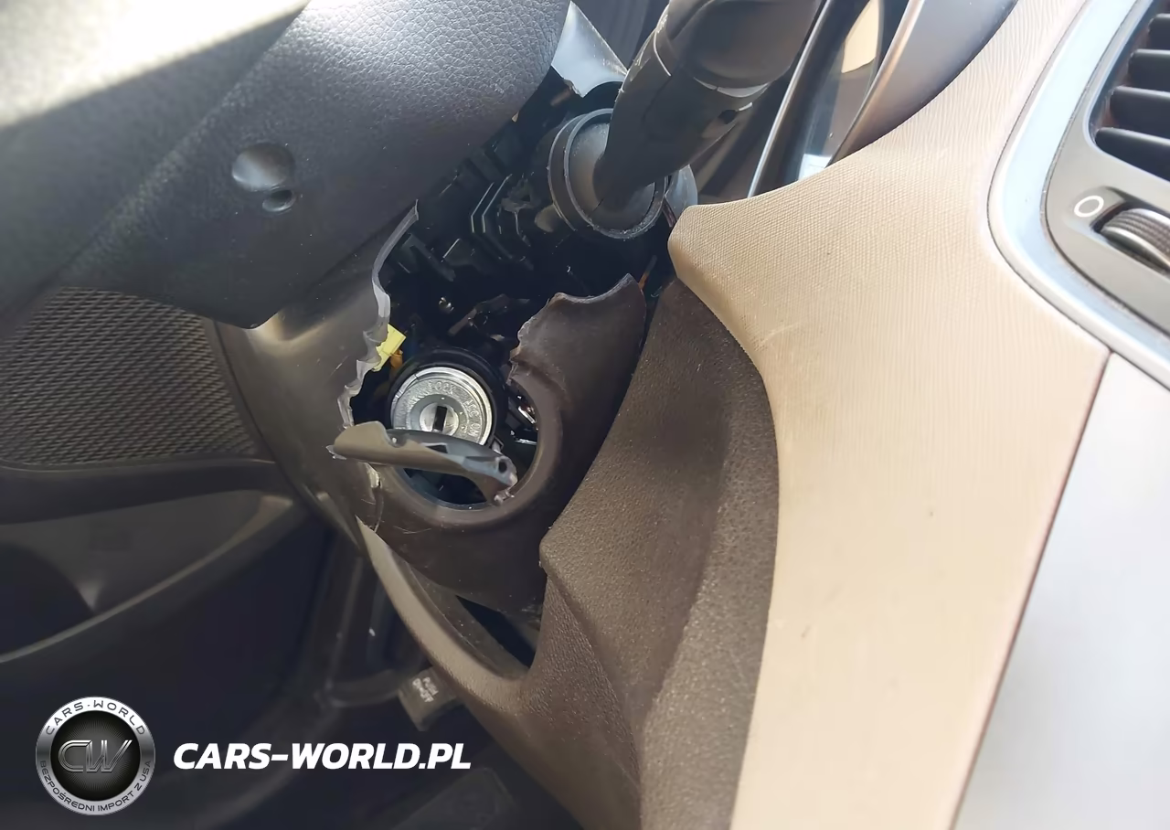 2014 Hyundai Santa Fe Sport 2.4L VIN:5XYZTDLB5EG146379 - 6