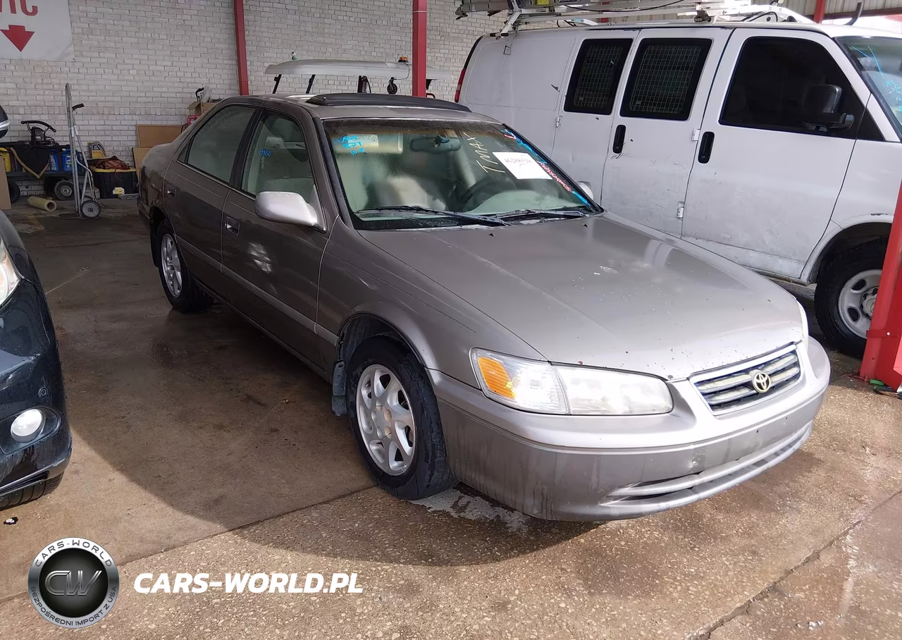 2000 Toyota Camry Le