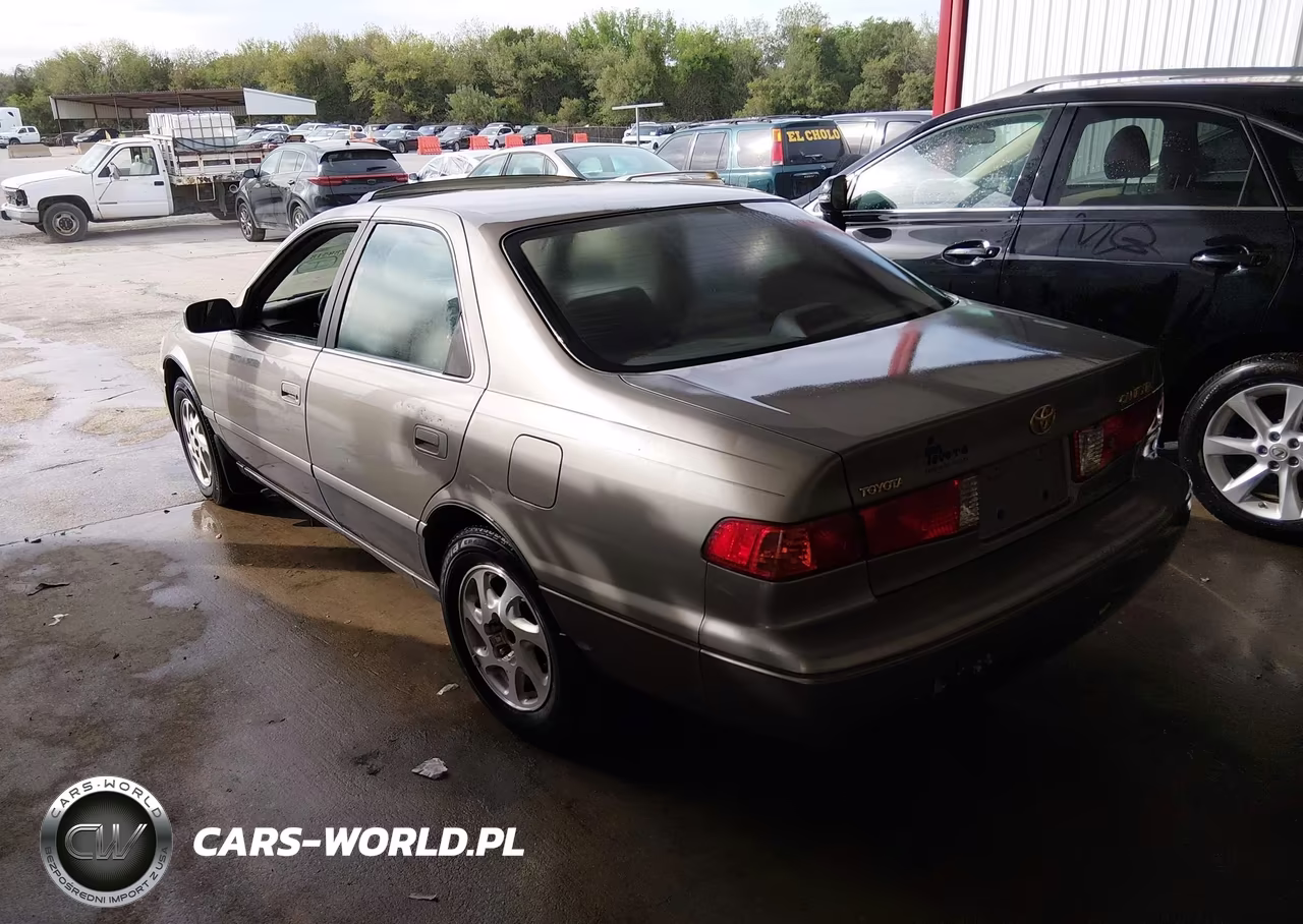 2000 Toyota Camry Le VIN:4T1BG22K7YU713203 - 3